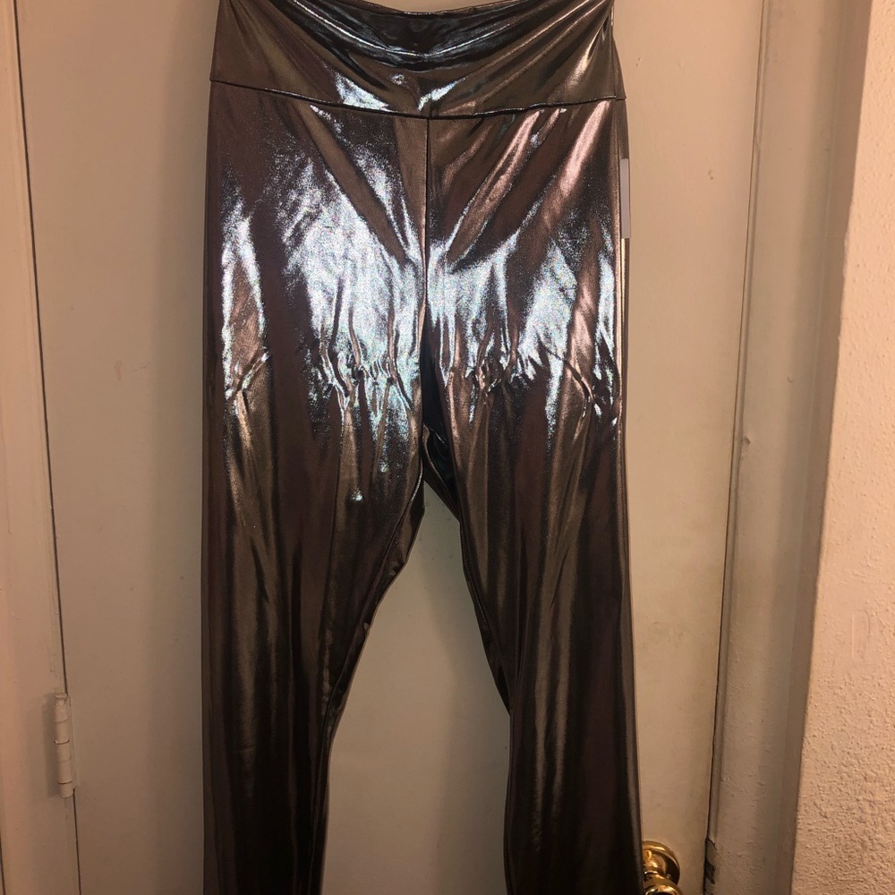 Shiny Leggings!